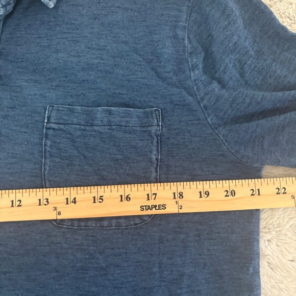 FAHERTY Men L Indigo Dye Chambray Polo Shirt Casual Pocket Short Sleeve - Picture 3 of 6